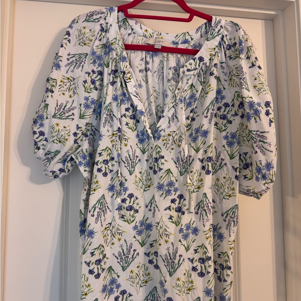 LOFT White Floral V-Neck Puff Sleeve Top with Blue and Green Print